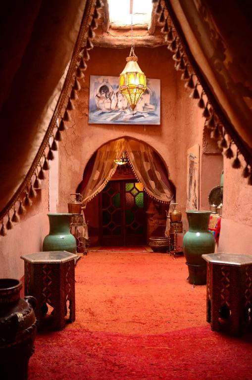 Kasbah Du Peintre Bed & Breakfast Aït Benhaddou Eksteriør bilde